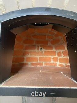 80x80cm Brick Outdoor Pizza Ovens Chrome Flute And Cap